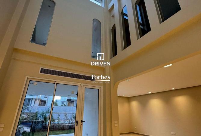 8008909 - Property Image 3