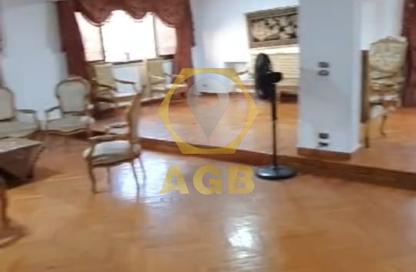 شقة - 5 غرف نوم - 5 حمامات للبيع في شارع سوريا - المهندسين - الجيزة
