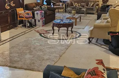 شقة - 4 غرف نوم - 3 حمامات للايجار في شارع سليمان الحلبي - البنفسج 11 - البنفسج - مدينة القاهرة الجديدة - القاهرة