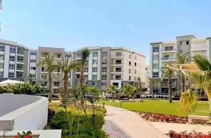 Apartment - 3 Bedrooms - 3 Bathrooms for sale in Hyde Park - 5th Settlement Compounds - The 5th Settlement - New Cairo City - Cairo