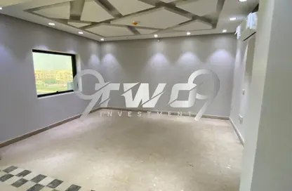 Office Space - Studio - 1 Bathroom for rent in Bank Center Street - South Teseen St. - The 5th Settlement - New Cairo City - Cairo