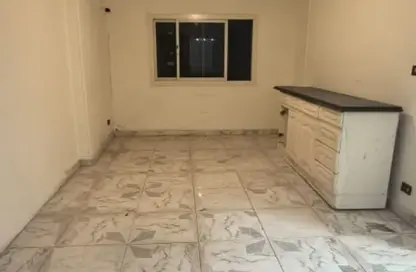 Apartment - 2 Bedrooms - 1 Bathroom for sale in Omar Ibn Al Khattab St. - Almazah - Heliopolis - Masr El Gedida - Cairo