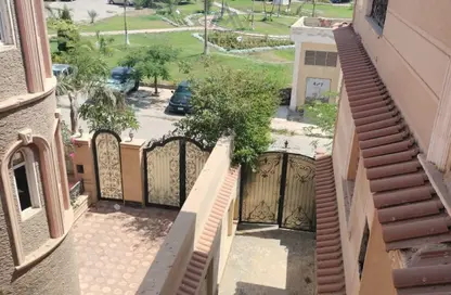 Villa - 7+ Bedrooms - 7+ Bathrooms for sale in Yasmine District - 14th District - Sheikh Zayed City - Giza