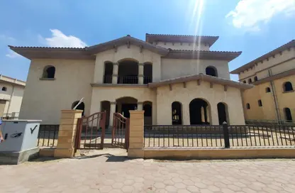 Villa - 6 Bedrooms - 5 Bathrooms for sale in El Rehab Extension - Al Rehab - New Cairo City - Cairo