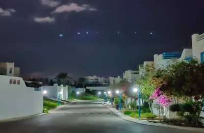 شاليه - 3 غرف نوم - 3 حمامات للبيع في ماونتن فيو راس الحكمة - راس الحكمة - الساحل الشمالي