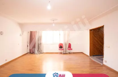 Apartment - 3 Bedrooms - 2 Bathrooms for sale in Winget st. - Bolkly - Hay Sharq - Alexandria