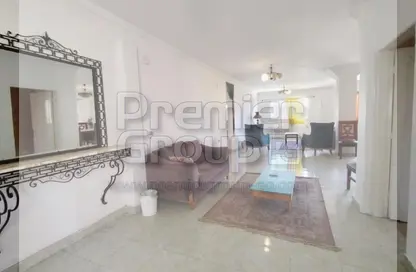 Apartment - 2 Bedrooms - 1 Bathroom for rent in Street 207 - Degla - Hay El Maadi - Cairo