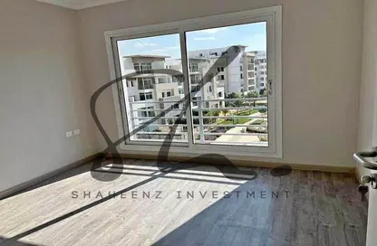 Apartment - 3 Bedrooms - 2 Bathrooms for sale in Hyde Park - 5th Settlement Compounds - The 5th Settlement - New Cairo City - Cairo