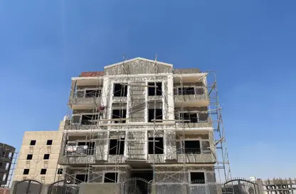 Apartment - 3 Bedrooms - 3 Bathrooms for sale in Bait Alwatan - The 5th Settlement - New Cairo City - Cairo