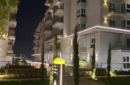 Apartment - 3 Bedrooms - 3 Bathrooms for sale in Mountain View iCity October - 6 October Compounds - 6 October City - Giza