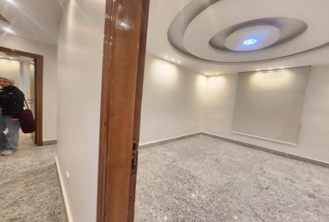 8518412 - Property Image 2