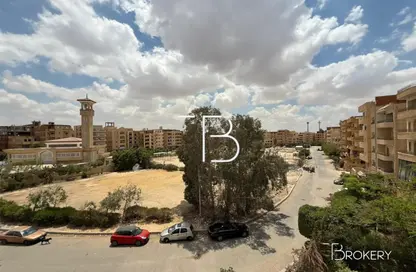 Apartment - 3 Bedrooms - 2 Bathrooms for sale in 5th District - 6 October City - Giza