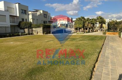 Townhouse - 4 Bedrooms - 5 Bathrooms for sale in The Courtyards - Sheikh Zayed Compounds - Sheikh Zayed City - Giza
