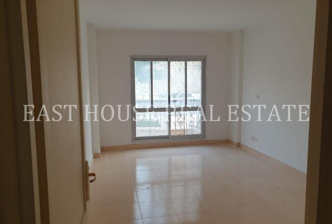 8182879 - Property Image 2