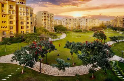 Apartment - 3 Bedrooms - 3 Bathrooms for sale in Madinaty - Cairo
