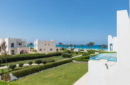 شاليه - 2 غرف نوم - 2 حمامات للبيع في ماونتن فيو راس الحكمة - راس الحكمة - الساحل الشمالي
