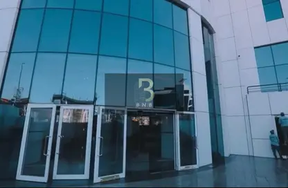 مساحات مكتبية - استوديو - 6 حمامات للايجار في شارع التسعين الشمالي - التجمع الخامس - مدينة القاهرة الجديدة - القاهرة