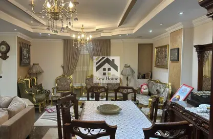 شقة - 3 غرف نوم - 2 حمامات للبيع في الهضبة العليا - المقطم - القاهرة