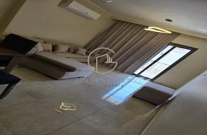(بنتهاوس  (روف - 3 غرف نوم - 3 حمامات للايجار في مون ريزيدنس - فيفث سكوير - التجمع الخامس - مدينة القاهرة الجديدة - القاهرة