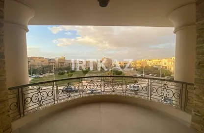 شقة - 3 غرف نوم - 4 حمامات للبيع في محور العروبة - المنطقة أ - حى جنوب الاكايمية - مدينة القاهرة الجديدة - القاهرة