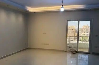 Apartment - 3 Bedrooms - 3 Bathrooms for rent in South Lotus - El Lotus - New Cairo City - Cairo