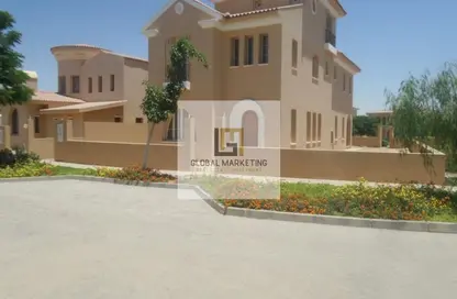 Villa - 6 Bedrooms - 5 Bathrooms for sale in Hyde Park - 5th Settlement Compounds - The 5th Settlement - New Cairo City - Cairo
