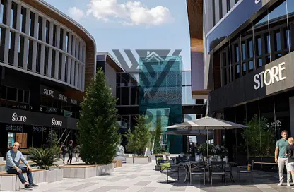Retail - Studio - 1 Bathroom for sale in Plus 90 Mall - North Teseen St. - The 5th Settlement - New Cairo City - Cairo