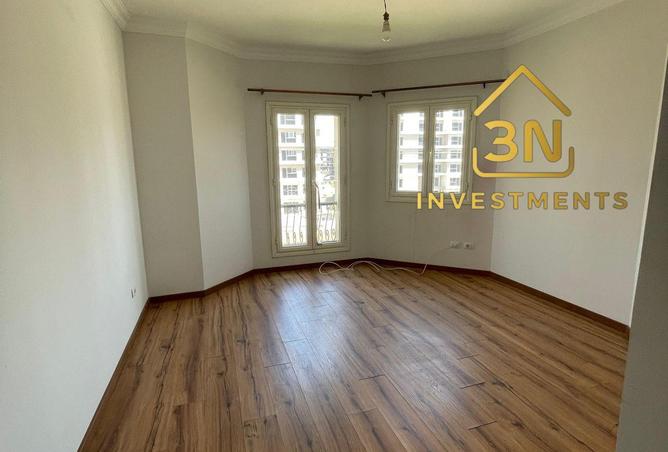 8083635 - Property Image 2