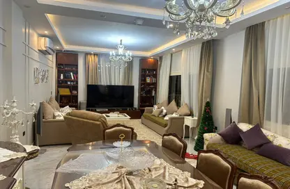 فيلا - 4 غرف نوم - 4 حمامات للايجار في كينج مريوط - حي العامرية - الاسكندرية