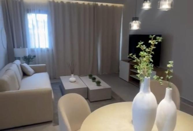 8211555 - Property Image 2