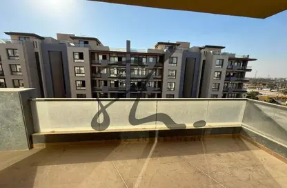 Apartment - 3 Bedrooms - 2 Bathrooms for sale in American University Housing District - 5th Settlement Compounds - The 5th Settlement - New Cairo City - Cairo