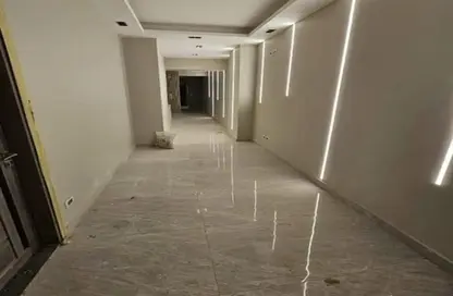 Duplex - 3 Bedrooms - 4 Bathrooms for sale in El Yasmeen 1 - El Yasmeen - New Cairo City - Cairo