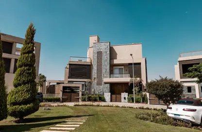 Villa - 4 Bedrooms - 4 Bathrooms for sale in Lake West 2 - Sheikh Zayed Compounds - Sheikh Zayed City - Giza Villa - 4 Bedrooms - 4 Bathrooms for sale in Lake West 2 - Sheikh Zayed Compounds - Sheikh Zayed City - Giza