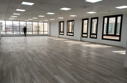 Office Space - Studio - 2 Bathrooms for rent in Bank Center Street - South Teseen St. - The 5th Settlement - New Cairo City - Cairo