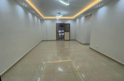 Apartment - 3 Bedrooms - 1 Bathroom for sale in Gate 3 - Menkaure - Hadayek El Ahram - Giza