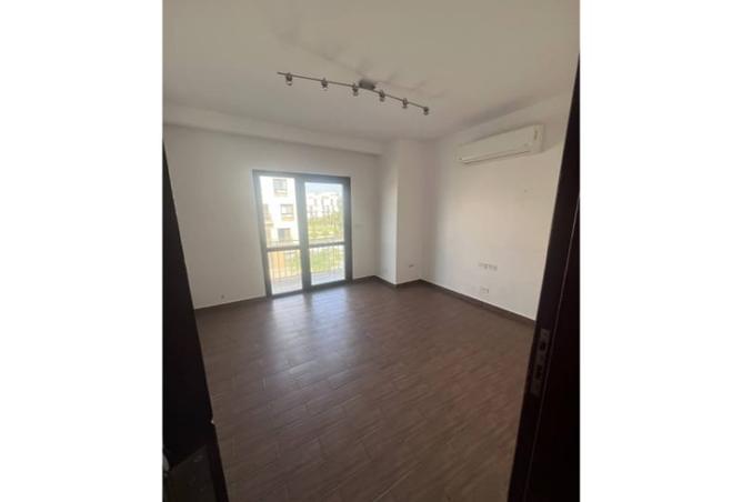 8345070 - Property Image 3