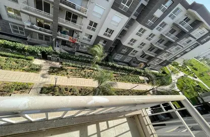 Apartment - 3 Bedrooms - 2 Bathrooms for sale in Madinaty - Cairo