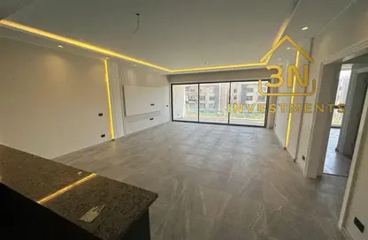 Apartment - 2 Bedrooms - 2 Bathrooms for rent in Lake View Residence - 5th Settlement Compounds - The 5th Settlement - New Cairo City - Cairo