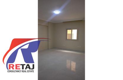 Apartment - 3 Bedrooms - 2 Bathrooms for rent in South Lotus - El Lotus - New Cairo City - Cairo