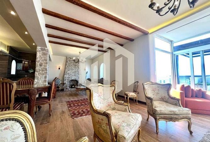 8250139 - Property Image 3