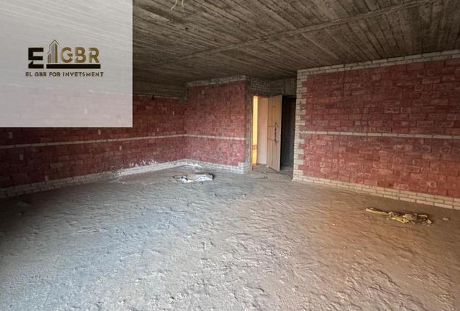 8120874 - Property Image 3
