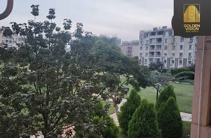 Apartment - 2 Bedrooms - 2 Bathrooms for sale in Madinaty - Cairo