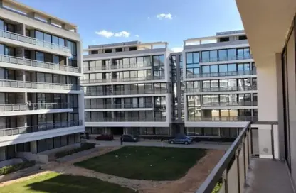 Apartment - 3 Bedrooms - 3 Bathrooms for sale in lakefront - Hadayek October - 6 October City - Giza