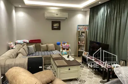 Apartment - 2 Bedrooms - 2 Bathrooms for rent in Al Khamayel city - Sheikh Zayed Compounds - Sheikh Zayed City - Giza