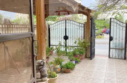 Townhouse - 3 Bedrooms - 3 Bathrooms for sale in Hadayek Al Mohandessin - 4th District - Sheikh Zayed City - Giza