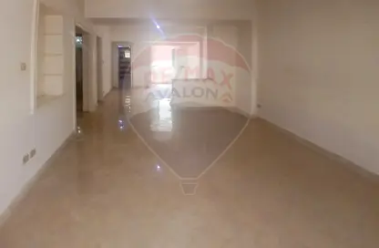 Apartment - 2 Bedrooms - 2 Bathrooms for sale in Laurent - Hay Sharq - Alexandria