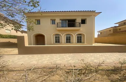 Villa - 4 Bedrooms - 3 Bathrooms for sale in Garden Residence - Hyde Park - 5th Settlement Compounds - The 5th Settlement - New Cairo City - Cairo