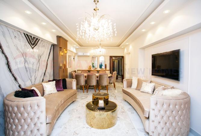 8233295 - Property Image 2