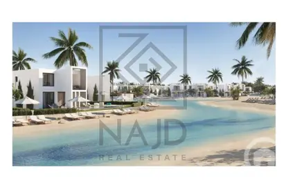 Chalet - 2 Bedrooms - 2 Bathrooms for sale in Mar Bay - Ras Al Hekma - North Coast