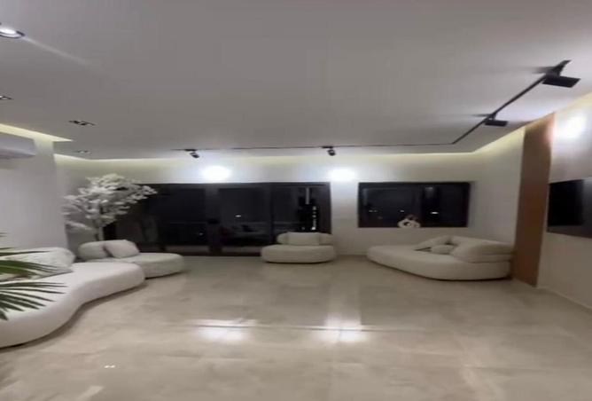 8023548 - Property Main Image